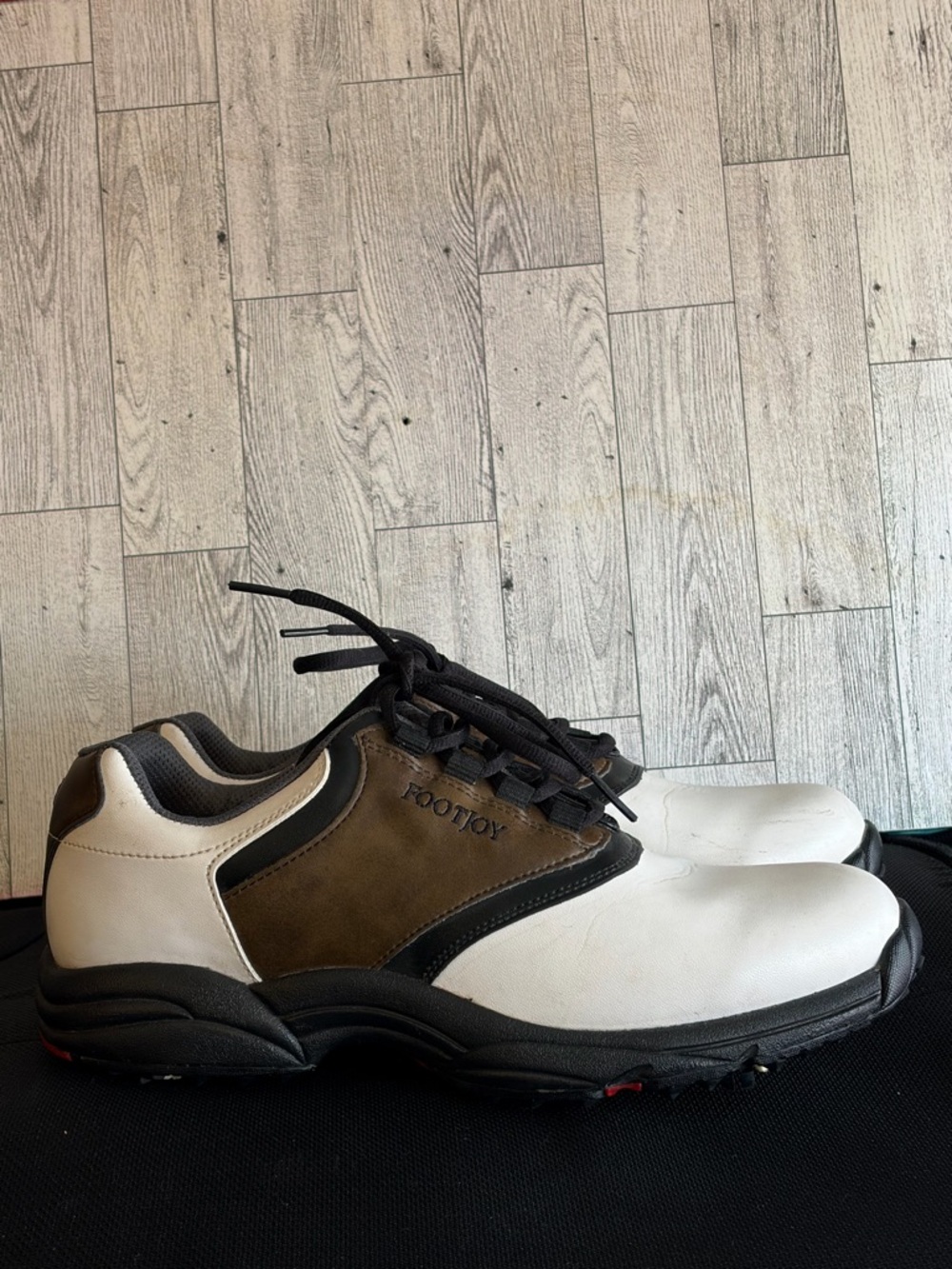 FootJoy Green Joys white And Brown leather saddle Golfing shoes Men’s Size 8M